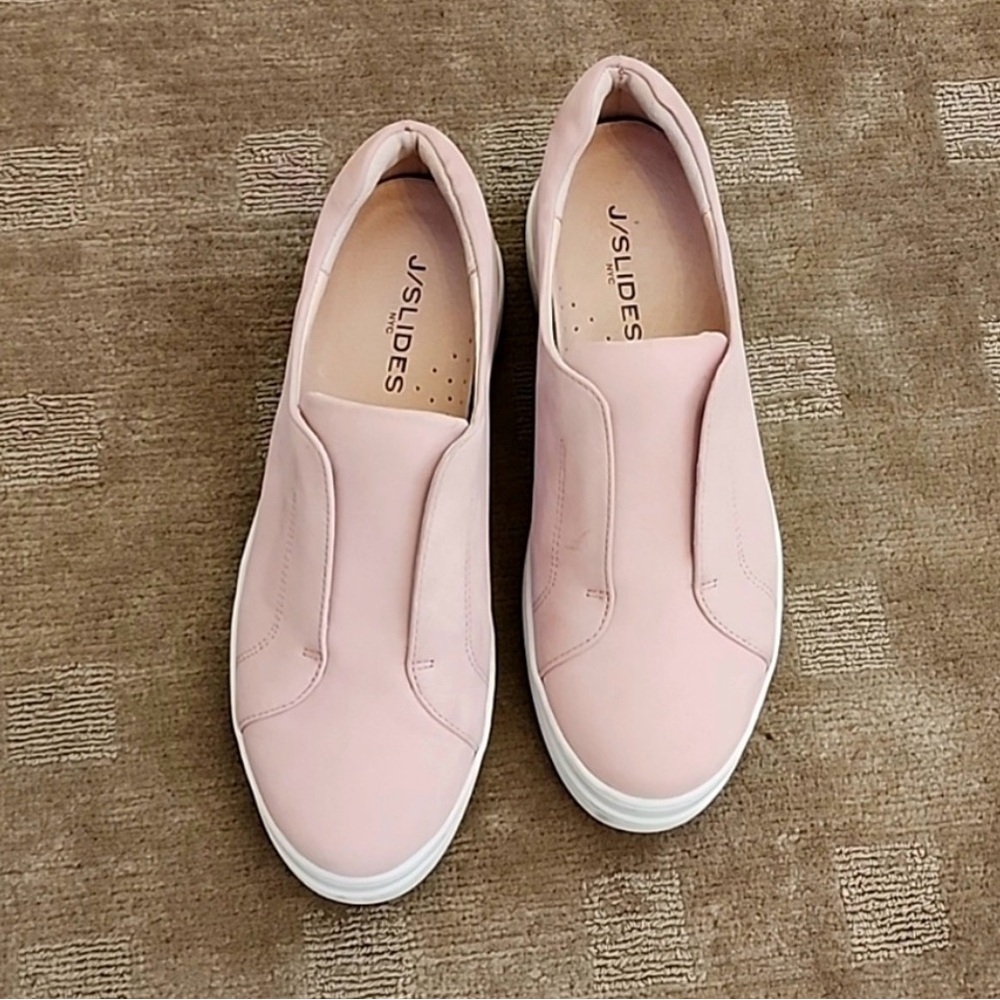 JSlides Sneakers